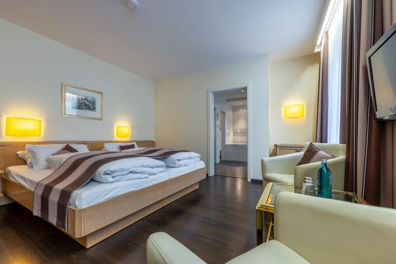 Trip Inn Hotel Esplanade, Duesseldorf  뒤셀도르프