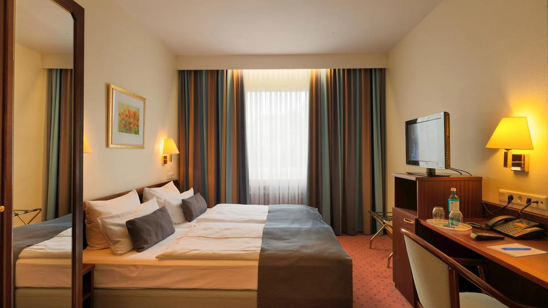 ****  Trip Inn Hotel Esplanade, Duesseldorf Germany