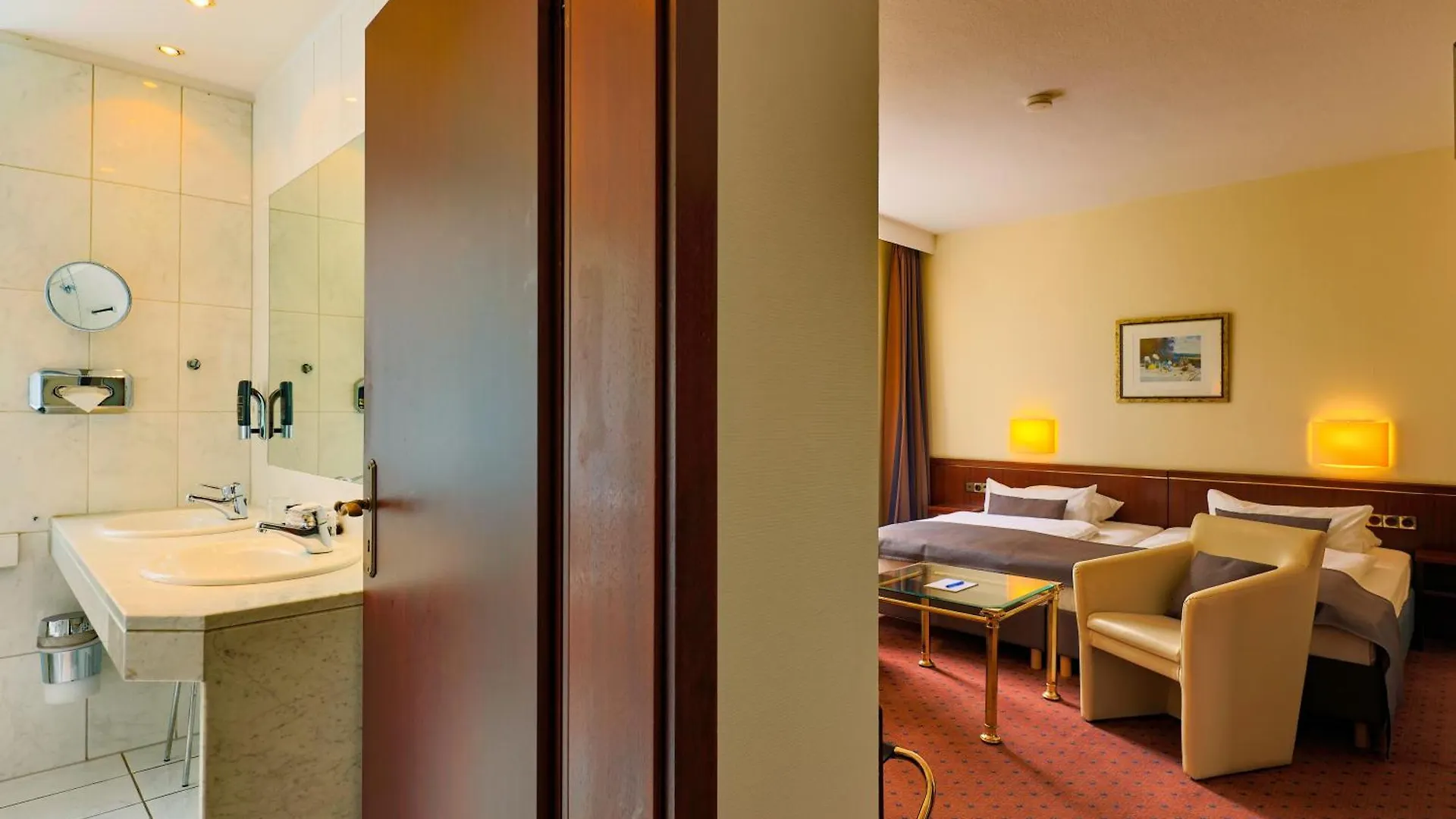 Trip Inn Hotel Esplanade, Duesseldorf