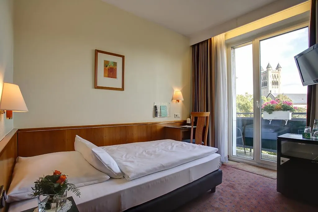 Trip Inn Hotel Esplanade, Duesseldorf