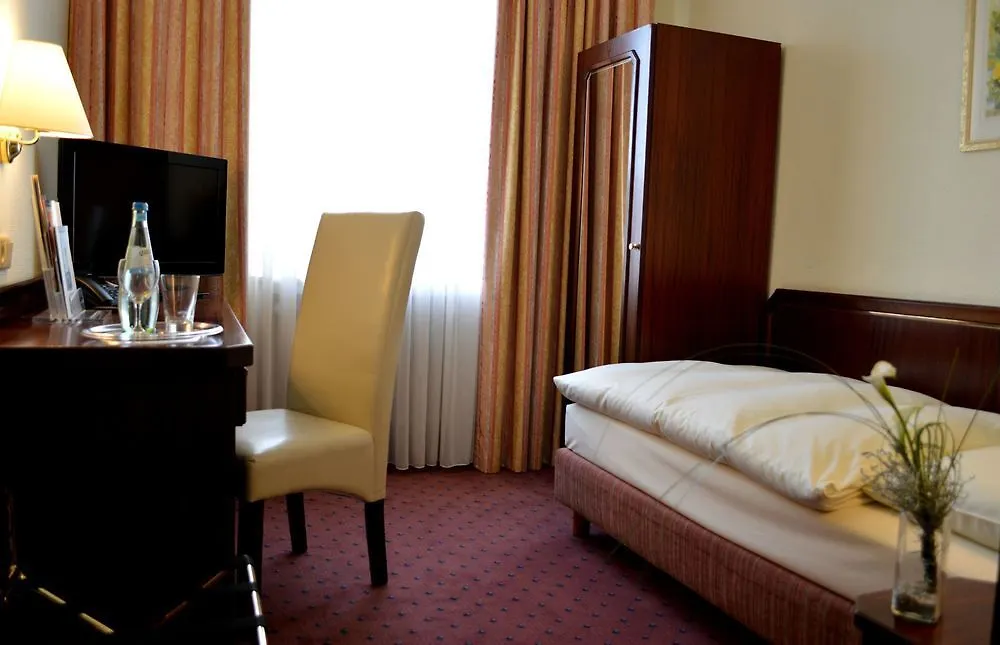 Trip Inn Hotel Esplanade, Duesseldorf