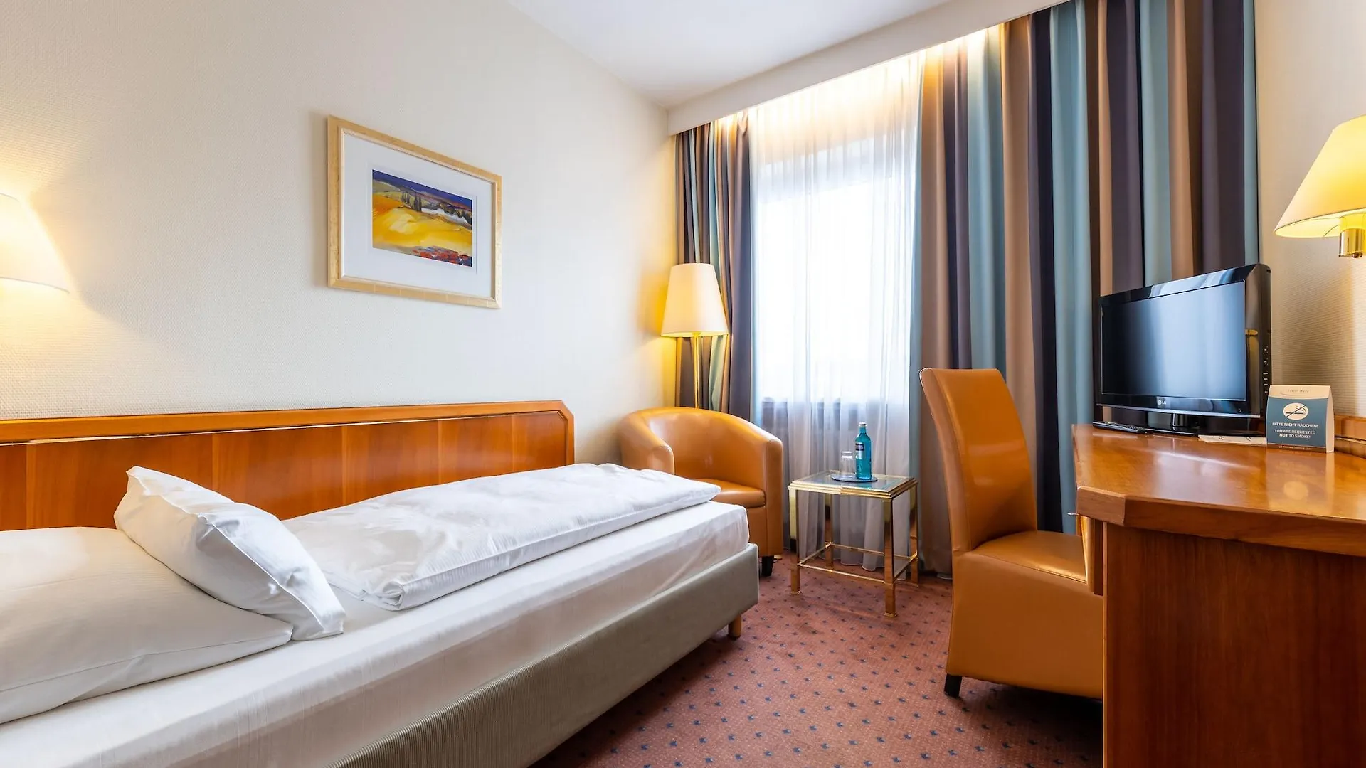 Trip Inn Hotel Esplanade, Duesseldorf דיסלדורף