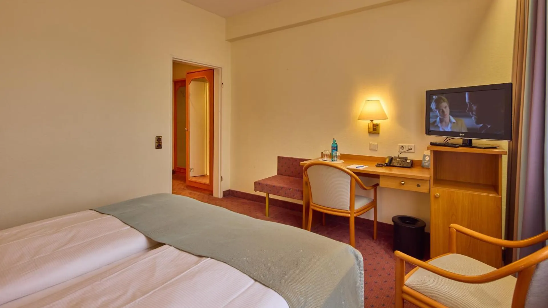 Trip Inn Hotel Esplanade, Duesseldorf